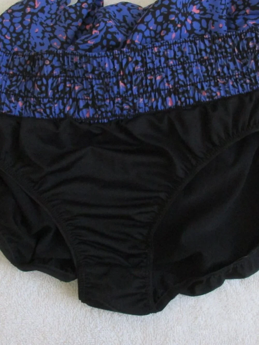NIKE Athletic Shorts Size Medium DRI Fit Running Purple Print